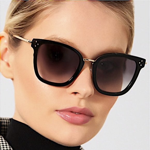 49mm Round Sunglasses CELINE - Picture 1 of 13